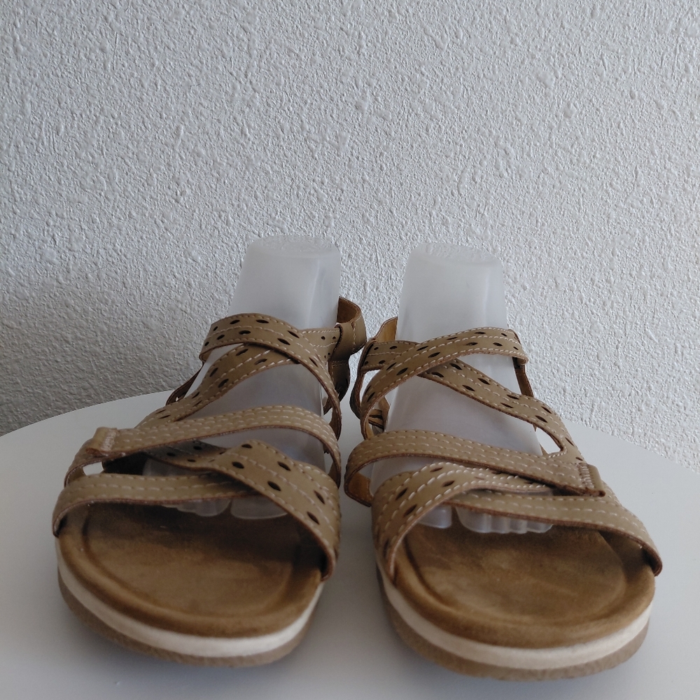 Earth Samsin Womens Plus Strappy Faux Suede Flat Sandals - Picture 3 of 15